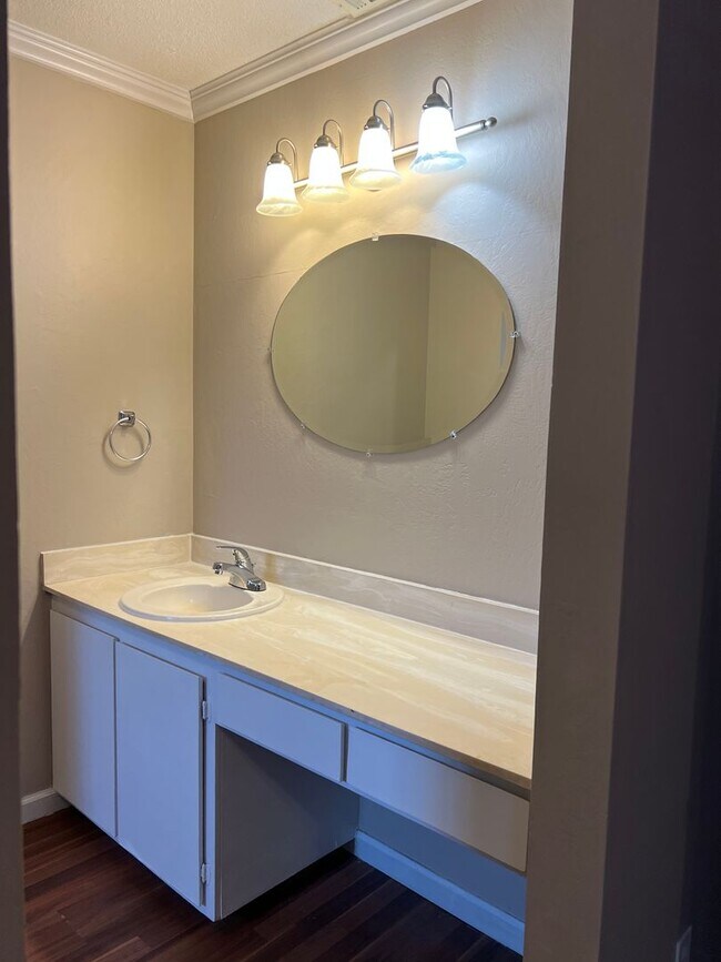 Building Photo - Coming Soon, Beautiful Rancho Cordova Cond...