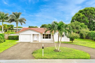 Building Photo - 9603 NW 67th Ct