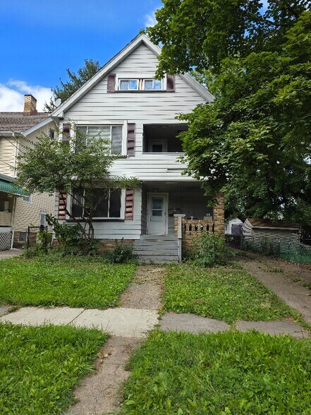 Primary Photo - 10626 Thrush Ave
