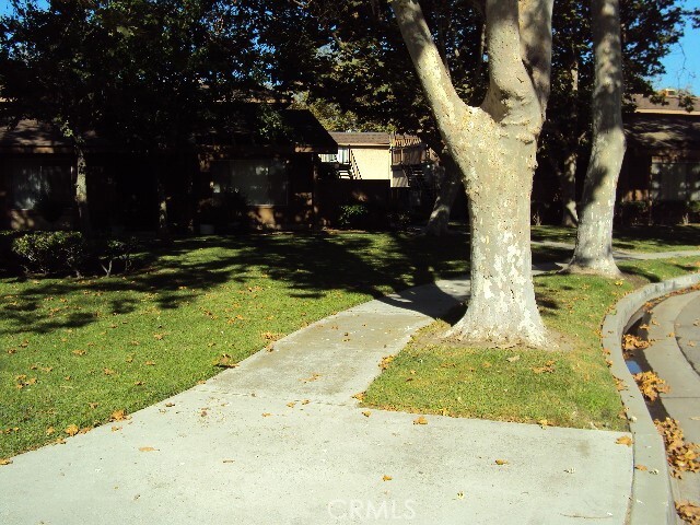 Building Photo - 16748 Cedarwood Cir