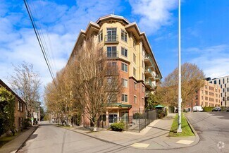 Building Photo - 700 E Denny Way