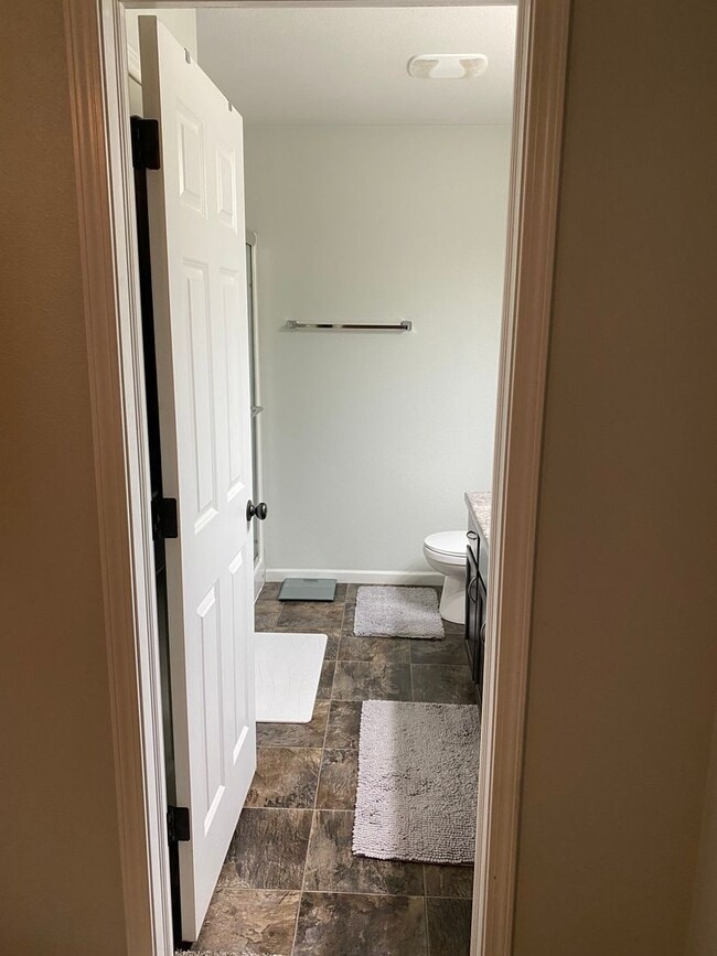 Building Photo - 3bed 2.5 bath Twinhome SORRY NO PETS!!