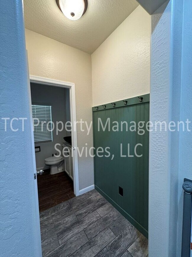Building Photo - Remodeled 4 Bedroom Home in La Aldea