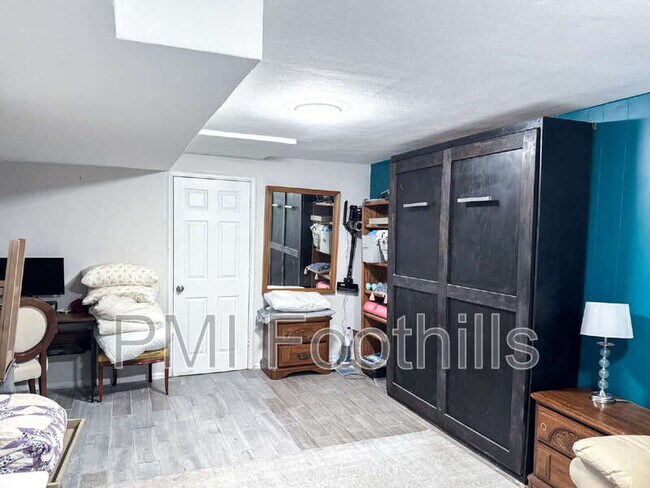 Building Photo - 171 Holman Way