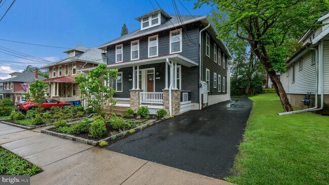 Building Photo - 115 Harvey Ave
