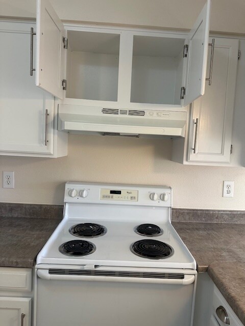 Building Photo - 1908 N Spring