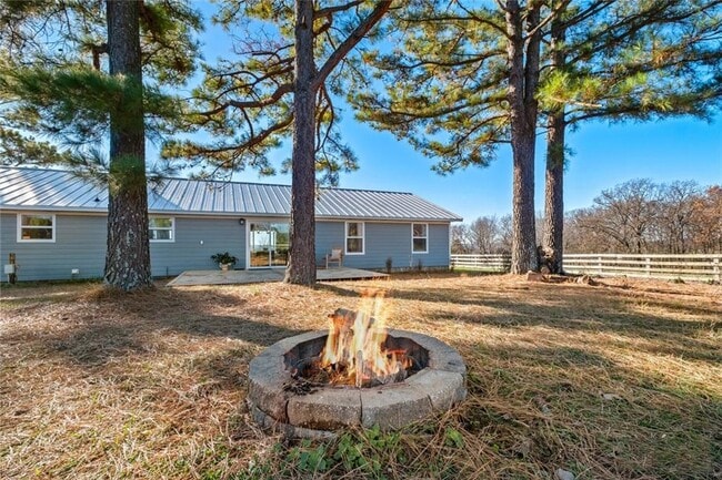 Building Photo - 15564 Prairie View Rd