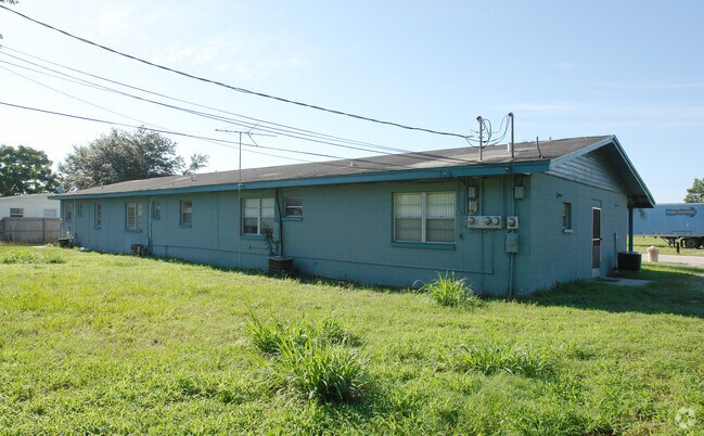 Building Photo - 1628 Fay St