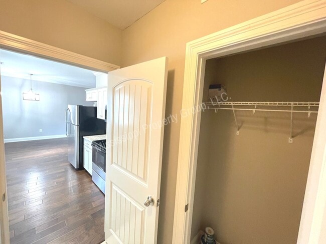 Building Photo - 4BD/4.5BA FOR RENT - Only Through 7/18/2024