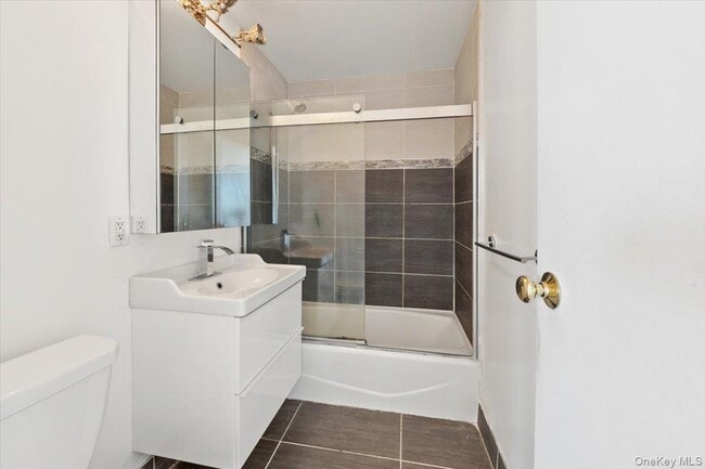 Building Photo - 23 Water Grant St