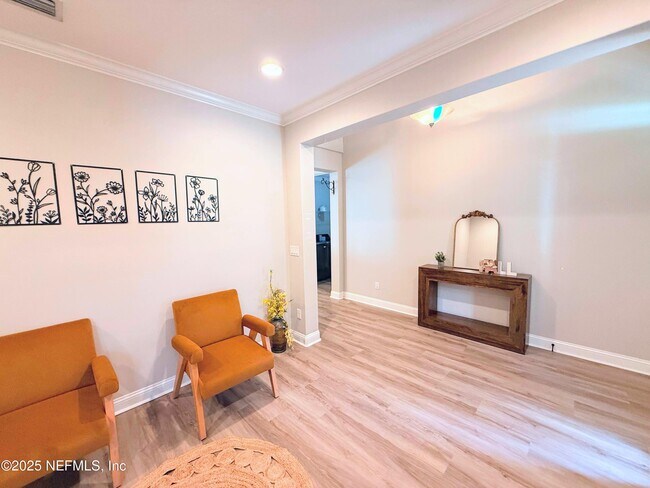 Building Photo - 7045 Rosabella Cir
