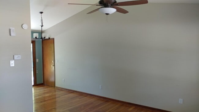 Building Photo - 2900 Eindborough Dr