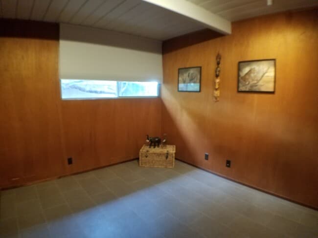 Building Photo - Eichler home near downtown Walnut Creek