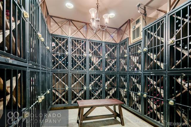 Building Photo - 400 E 3rd Ave