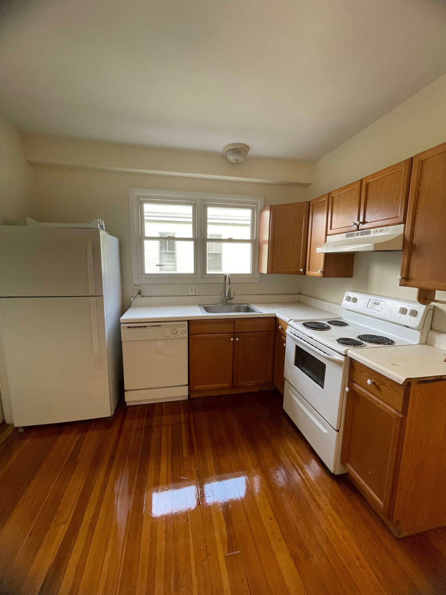 Building Photo - 17 Egerton Rd