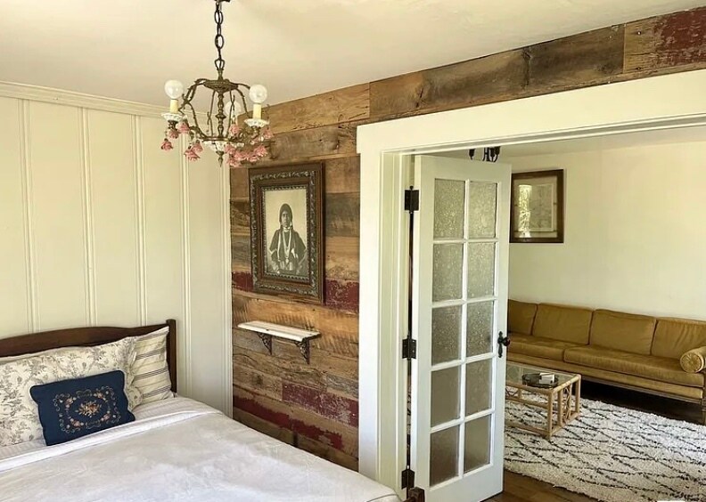 bedroom 1 - 2122 Alcyona Dr