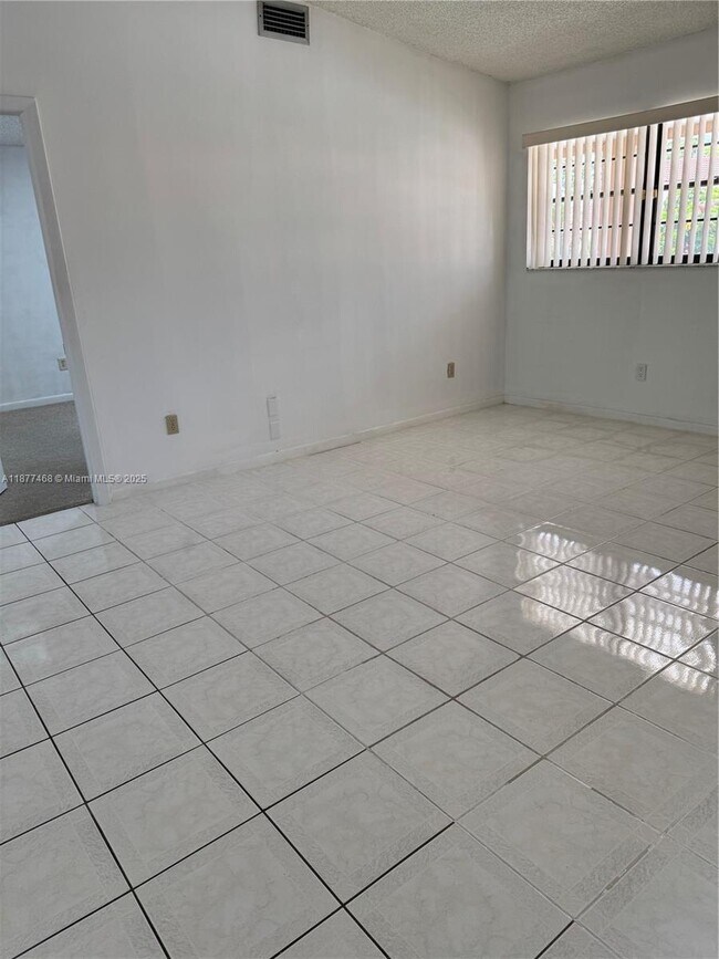 Building Photo - 18240 Mediterranean Blvd