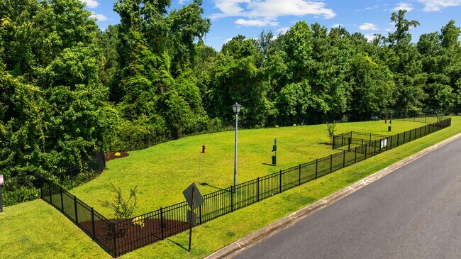 Building Photo - 1006 Post Oak Ct