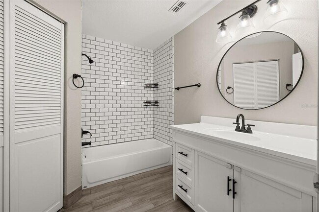 Building Photo - 6324 Raleigh St