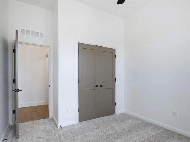 Building Photo - 7917 NW 163rd St