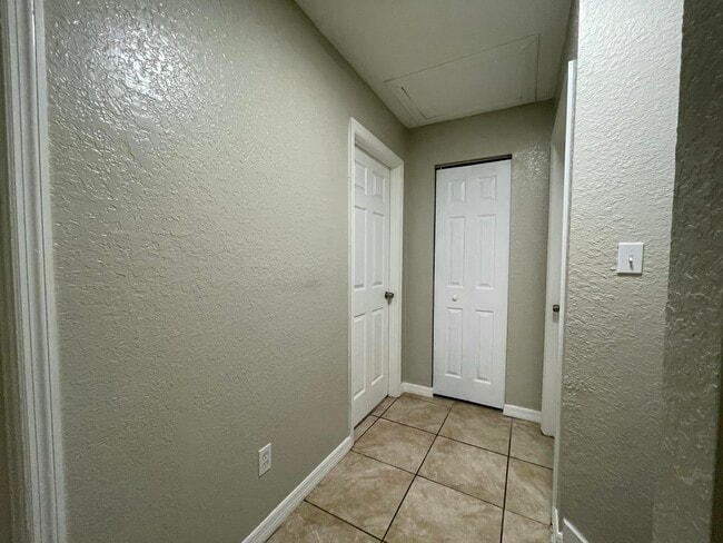Building Photo - 2886 Harson Way
