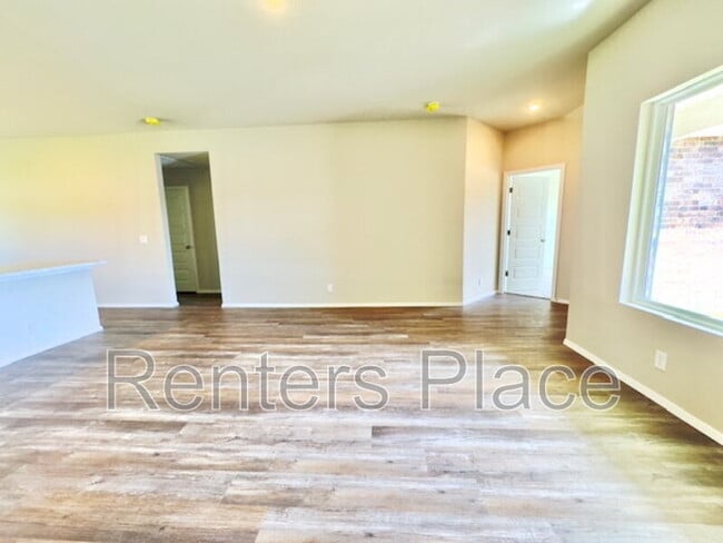 Building Photo - 16404 S 85th E Ave