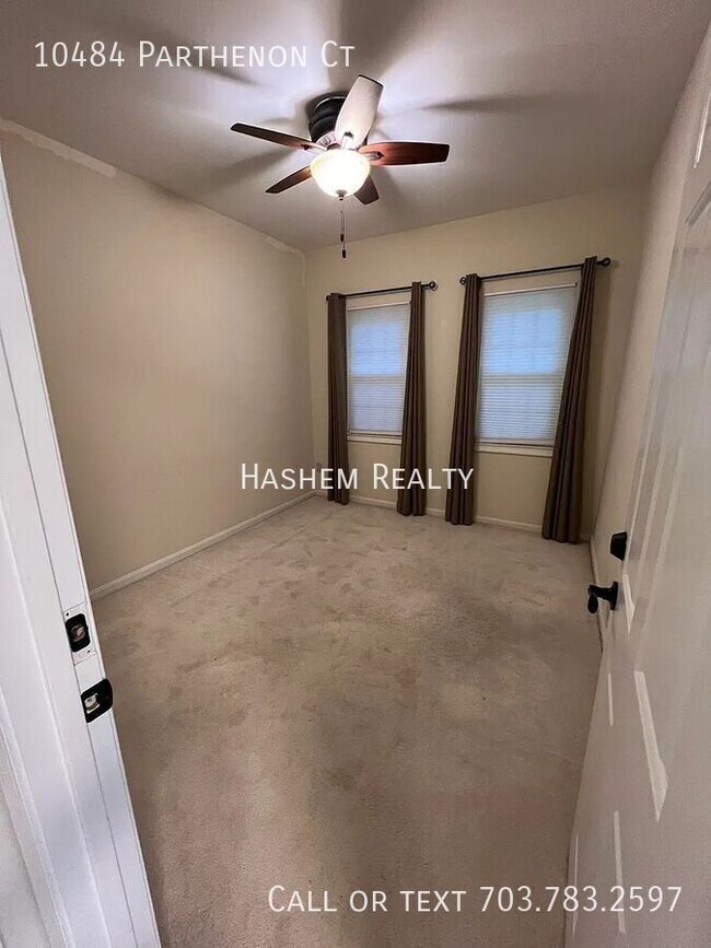Building Photo - 10484 Parthenon Ct