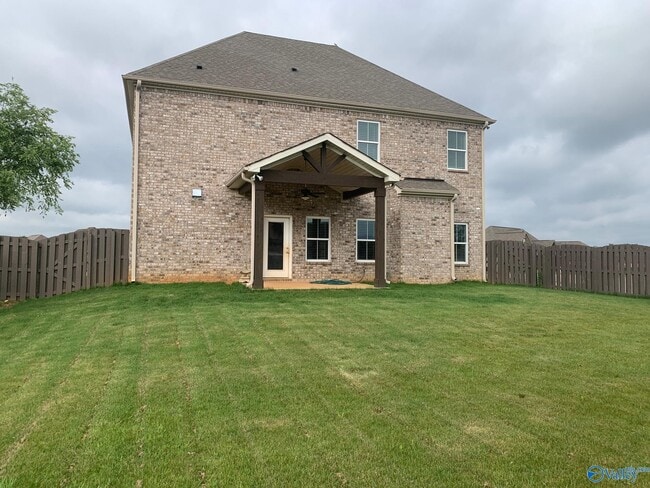 Building Photo - 22883 Ledges Dr