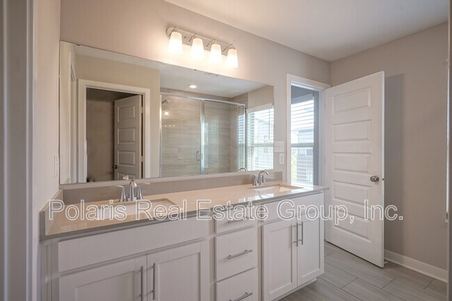 Building Photo - 8239 Bostic Dr
