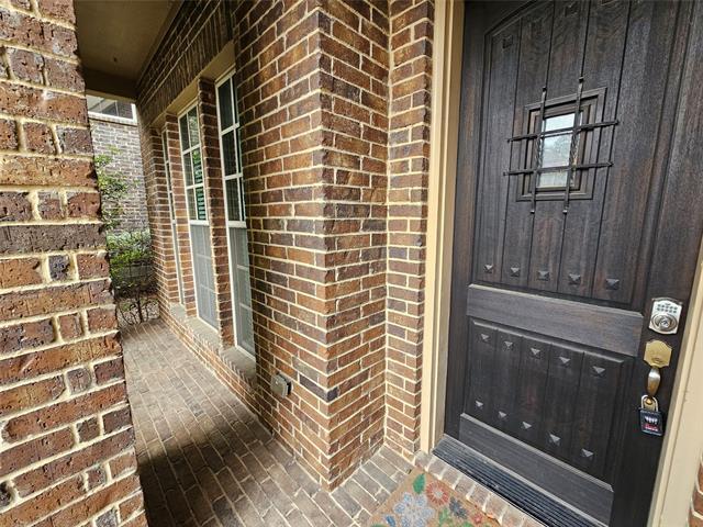 Building Photo - 988 Shadyside Ln