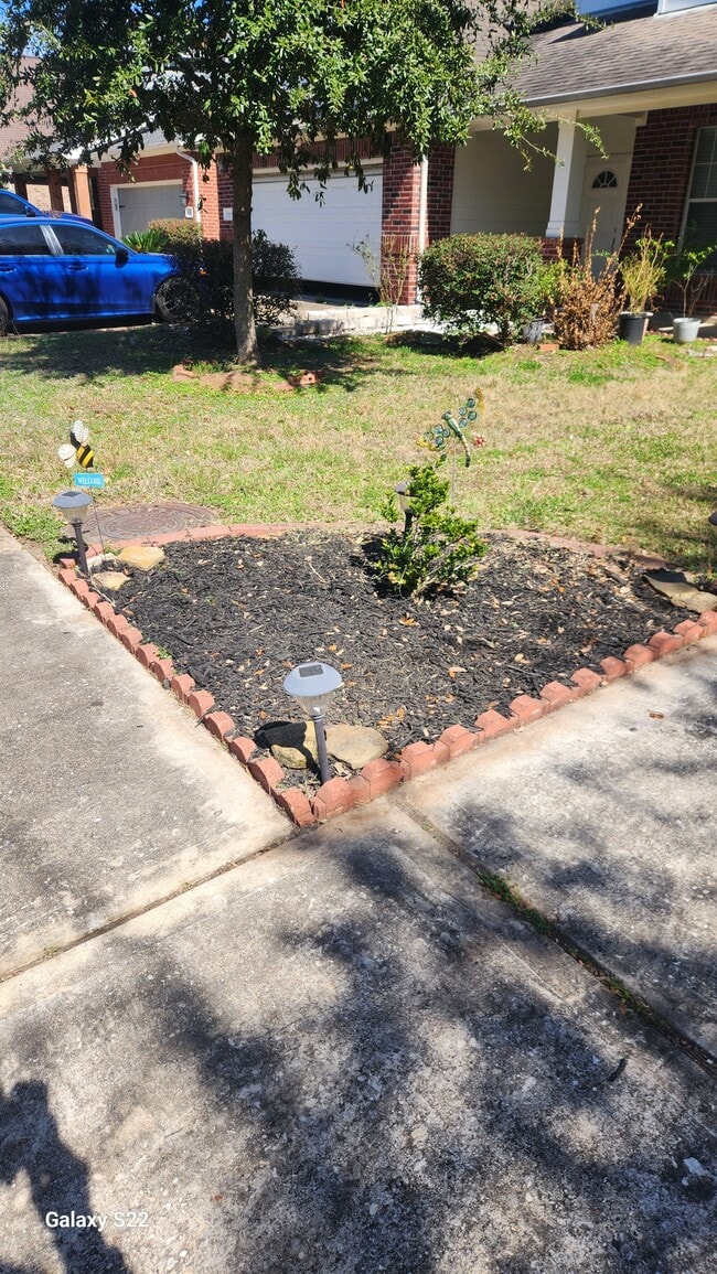 Building Photo - 4914 Trailing Clover Ct