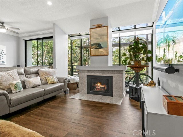 Primary Photo - 210 Lille Ln