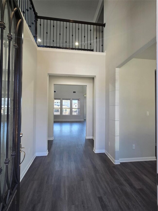 Building Photo - 2320 Bravo Ct