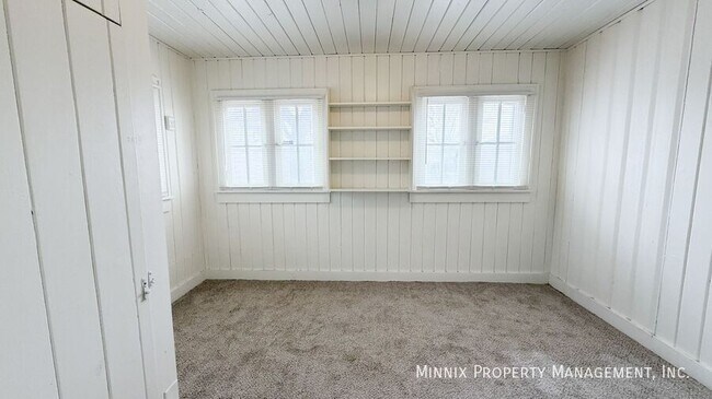 Building Photo - 2009 23rd St