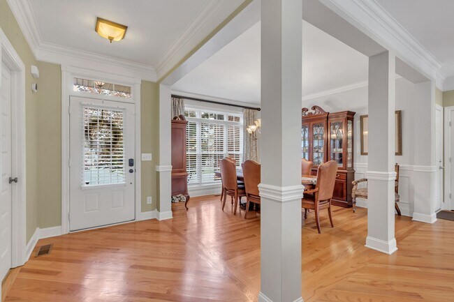 Building Photo - 1016 Red Pepper Ridge