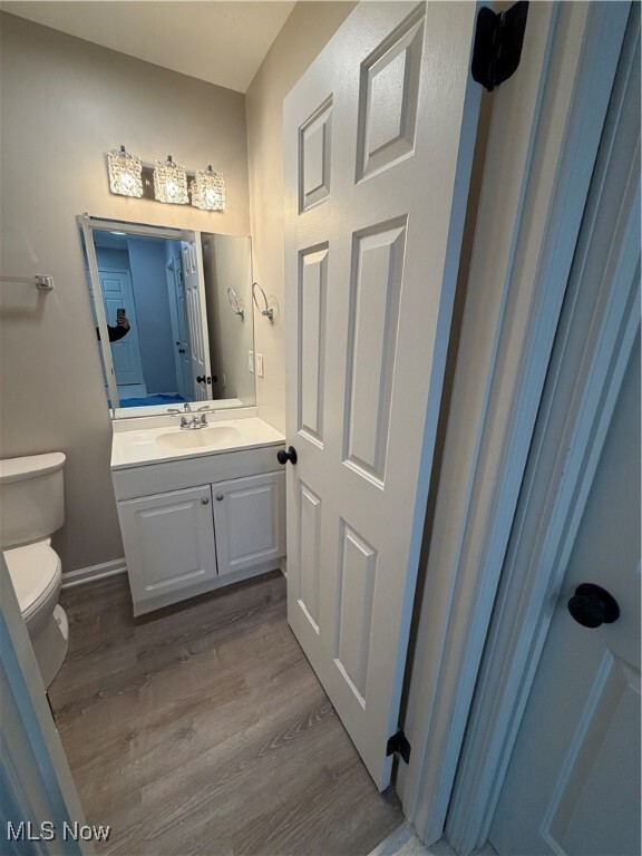 Building Photo - 22257 River Walk Rd