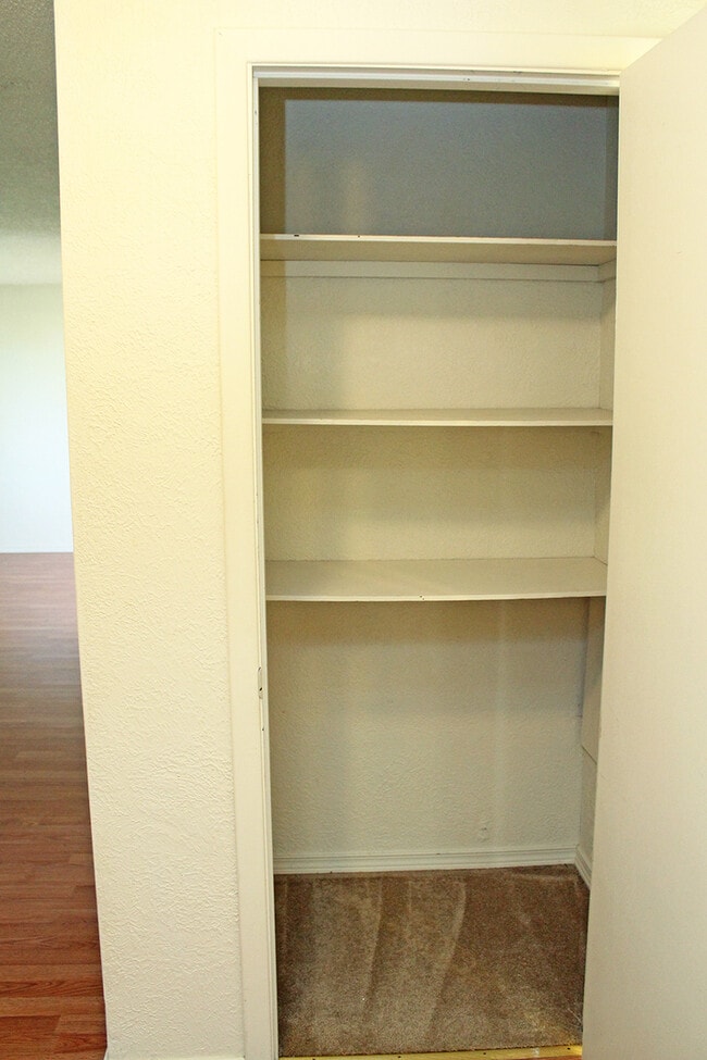 Building Photo - 4110-4116 N Willis Blvd