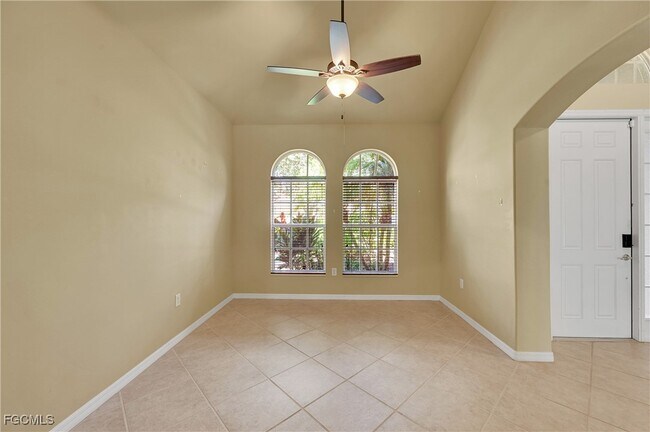 Building Photo - 12960 Seaside Key Ct