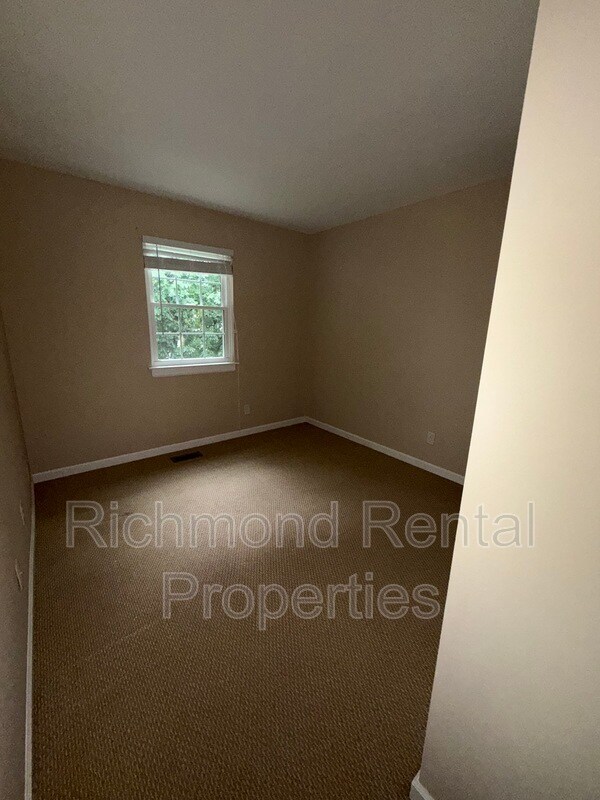 Building Photo - 1699 Heritage Hill Dr