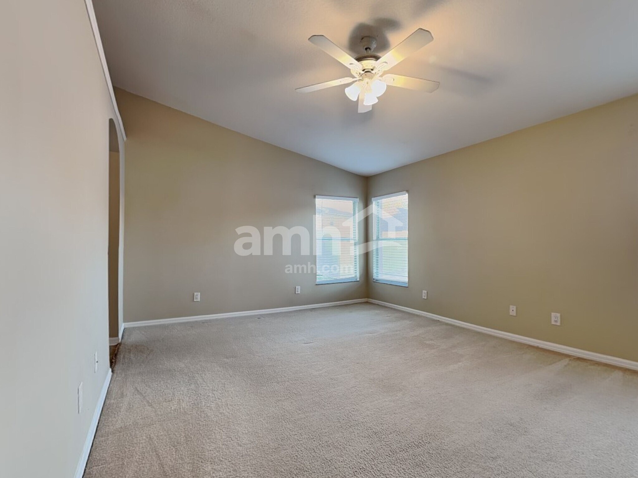 Building Photo - 5152 New Savannah Cir