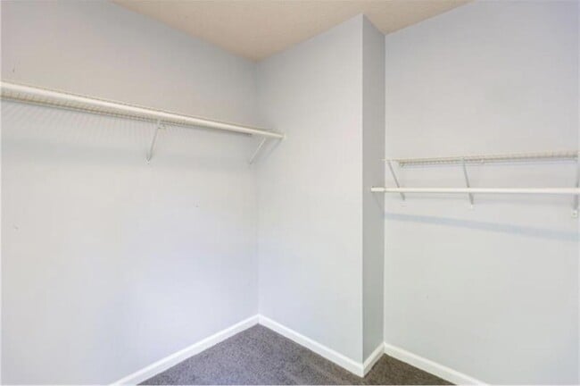 Building Photo - 2829 Vining Ridge Terrace