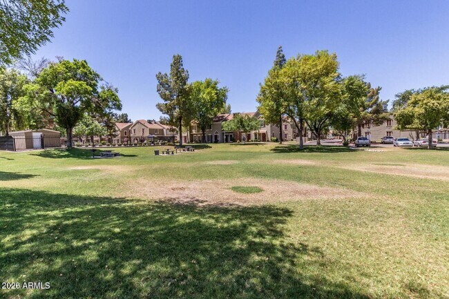 Building Photo - 3320 W McRae Way