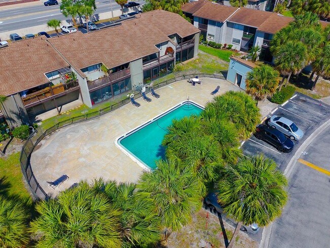 Building Photo - 6332 Newtown Cir