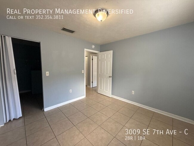 Building Photo - 3009 SE 7th Ave