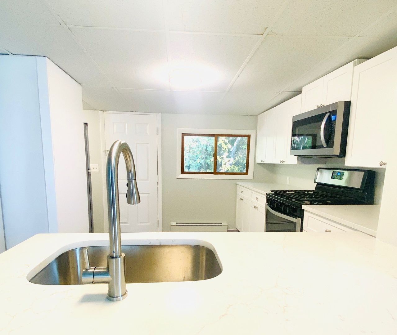 Building Photo - 126 Leyden St