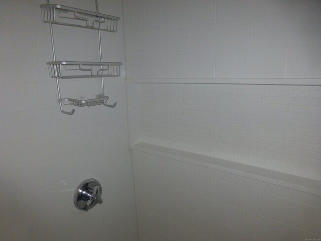 Building Photo - 520 Ocean Ave