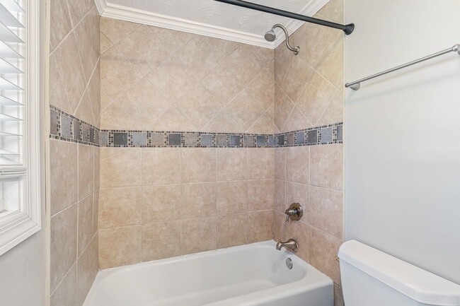 Building Photo - 2920 Byington Beaver Ridge Rd