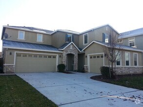 Building Photo - Beautiful home in Patterson