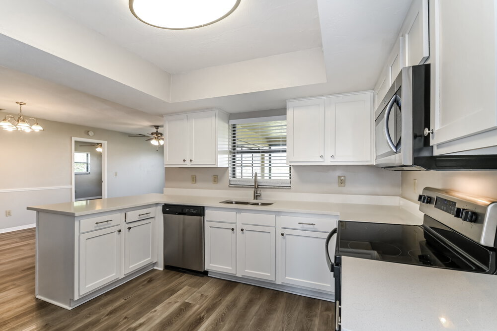 Building Photo - 2123 SE 3rd St