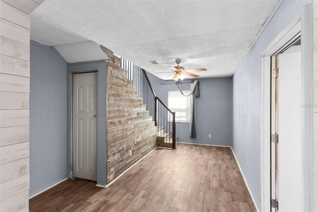 Building Photo - 16727 SE 91st St